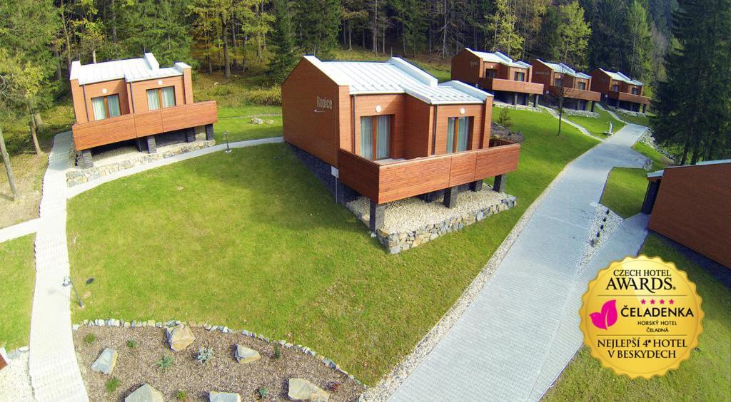 Horsky Hotel Celadenka / Mountain Resort Celadna Luaran gambar